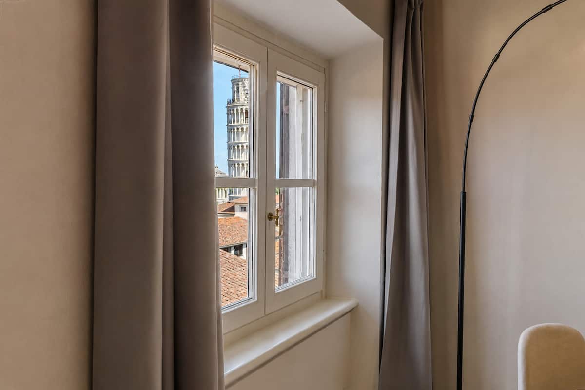 Miracle Tower Suite — interior 5