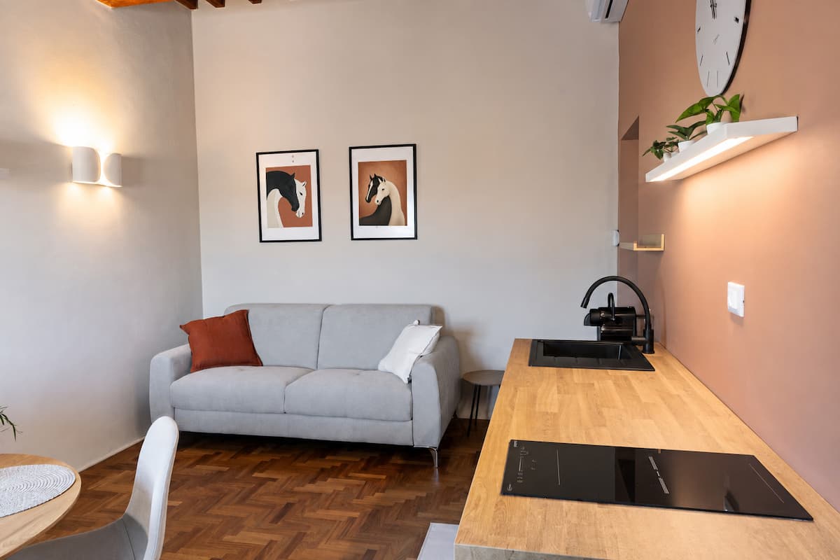 Miracle Tower Suite — interior 10