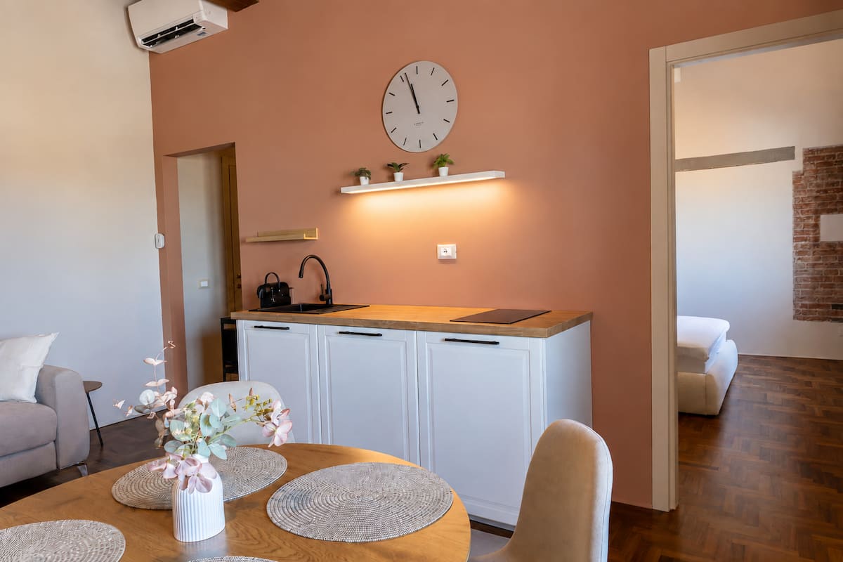 Miracle Tower Suite — interior 13