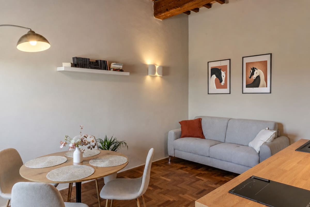 Miracle Tower Suite — interior 16