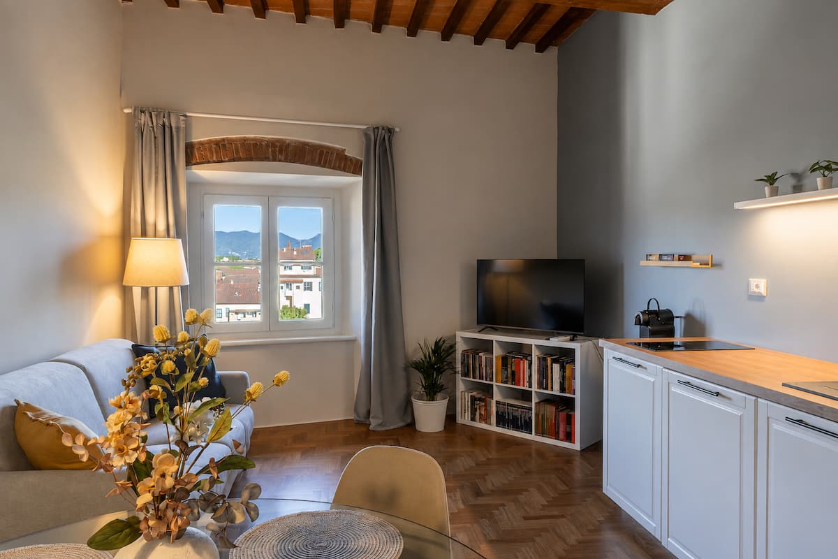 Granduca Tower Suite — interior 5