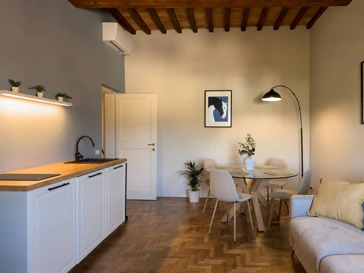 Granduca Tower Suite — interior 20