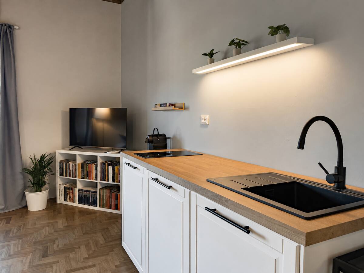 Granduca Tower Suite — interior 25