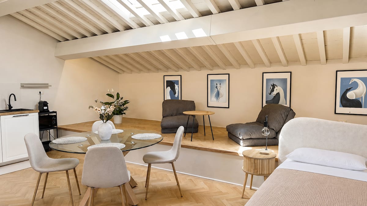 Tower View Sky Penthouse — interior 10