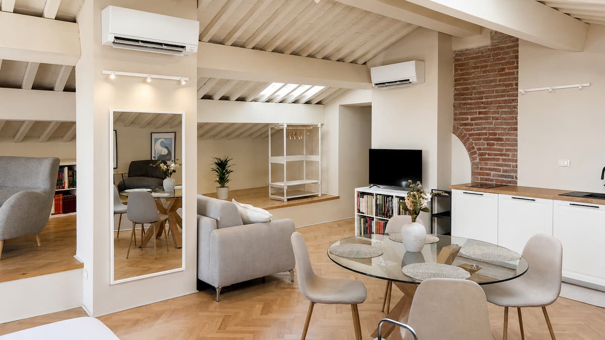 Tower View Sky Penthouse — interior 15